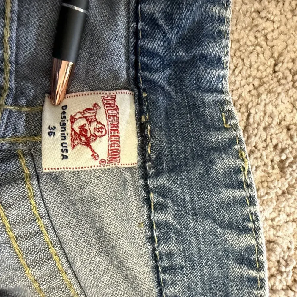 True Religion World Tour Ricky Distressed Flap Jeans 36x 34 Med Wash Blue Denim